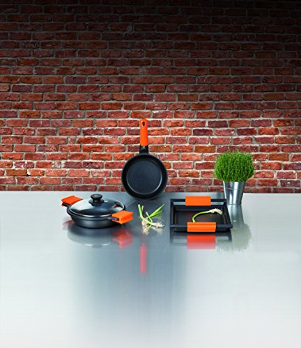 BRA Efficient Orange - Set de 3 sartenes, aluminio fundido con antiadherente tricapa libre de PFOA, para todo tipo de cocinas incluida inducción y vitrocerámica, aptas para lavavajillas, 18-22-26 cm
