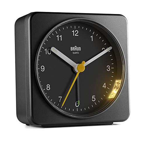Braun BC-03-B - Reloj despertador clásico analógico ideal para viaje, alarma cecriente, agujas luminosas, movimiento silencioso, esfera mate, color negro