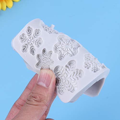 Cabilock Molde de Copo de Nieve de Navidad de 10 Cavidades Molde de Silicona para Fondant Molde de Chocolate para Decoración de Pasteles Dulces de Chocolate (Color Aleatorio)