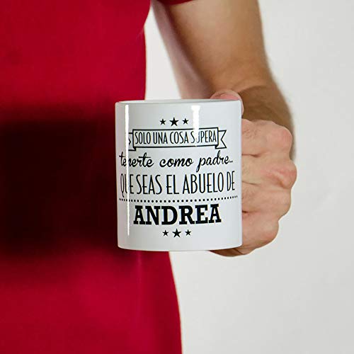 Calledelregalo Regalo Personalizable para Padres: Taza para el Mejor Padre y Abuelo Personalizada con el Nombre de su Nieto