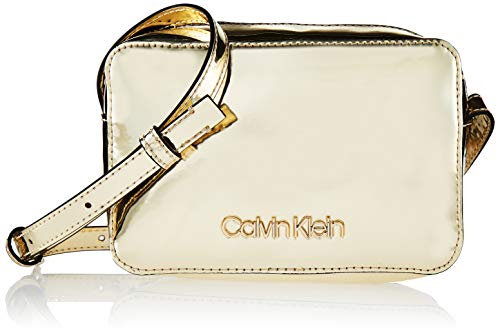 Calvin Klein - Ck Must Psp20 Camerabag M, Bolsos bandolera Mujer, Dorado (Champagne), 0.1x0.1x0.1 cm (W x H L)