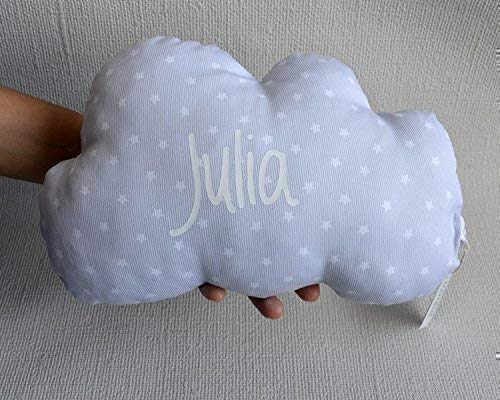 Cojín nube para bebé personalizado. *Novedad: Puedes añadir una casa personalizada, es el envoltorio perfecto para presentar de una manera original un regalo a un recién nacido.
