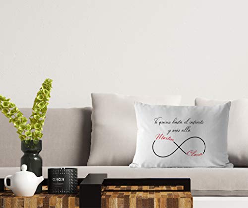 Cojín personalizado enamorados, Te quiero hasta el infinito y más allá, 50x30cm incluye relleno ideal regalo original San Valentín parejas