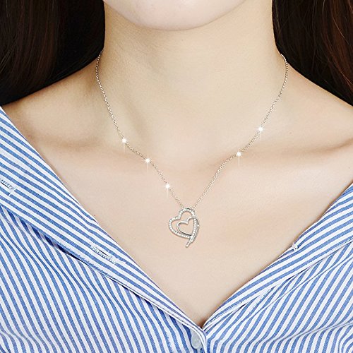 Colgante Corazones Enlazados para chica y mujer en plata de ley 925 y Circonitas, con diseño romántico de moda. Ideal para regalo de navidad a tu mujer