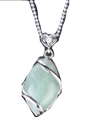 Collar con colgante de amor eterno del infinito (Jade)