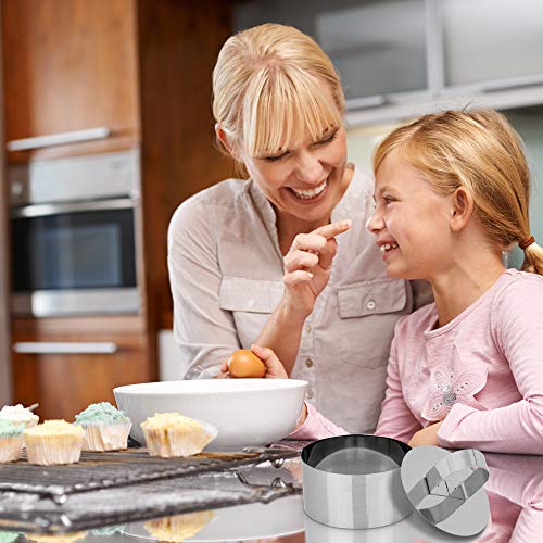 DECARETA 4 PCS Molde de Pastel Acero Inoxidable,Juegode Moldes para Postres,Mousse Anillo Redonda,Aros Emplatar con Prensador para Huevos y Rostis,Postres de Mousse,Varios Pequeños Postres etc-8*8*4cm