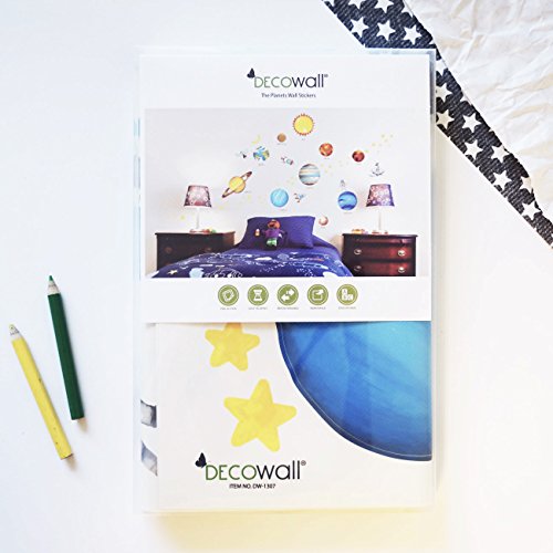 DECOWALL DW-1307 Planetas en el Espacio Vinilo Pegatinas Decorativas Adhesiva Pared Dormitorio Salón Guardería Habitación Infantiles Niños Bebés (English Ver.)