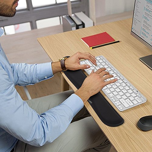 Elzo Reposamuñecas para Teclado, Ergonómico Cojín de Muñeca Apoyo con Espuma de Memoria para Ordenador/Notebook/Laptop, Negro