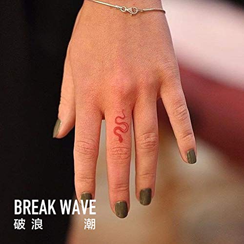 Etiquetas engomadas del tatuaje dedo pequeño tatuaje red rojo par oscuro dos serpientes orejas oscuras frescas hombres y mujeres