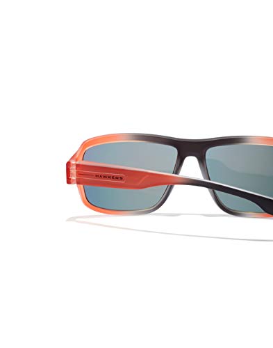 HAWKERS · Gafas de Sol F18 Orange, para Hombre y Mujer, de diseño sportswear con montura negra y naranja translúcida y lentes iridiscentes naranjas y rojas, Protección UV400
