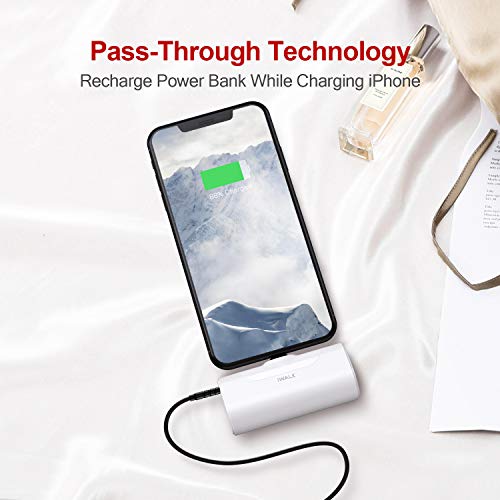 iWALK Mini Cargador Portátil, Banco de Energía Ultra Compacto de 4500 mAh, Batería Externa Pequeña y Linda Compatible con iPhone 11 Pro/XS MAX/XR/X / 8/7/6 / Plus,AirPods y Más