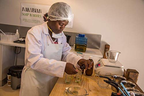 Jabón hecho a mano !Nara Cosmética natural orgánica con Moringa 80g jabón de aceite suave para el cuidado diario facial y corporal con efecto antiinflamatorio para pieles muy sensibles y psoriasis.