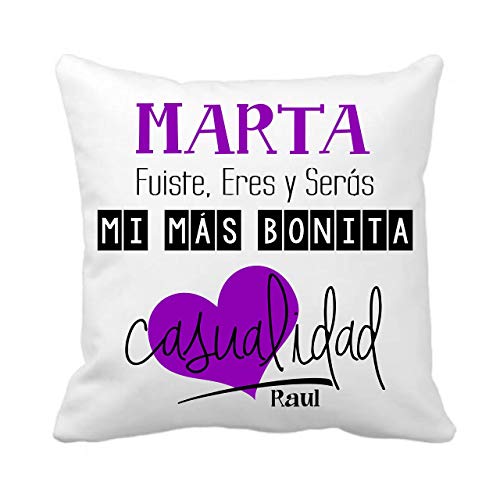 Kembilove Cojín personalizado para Parejas – Fuiste Eres y seras mi mas bonita casualidad – Cojín con nombre Personalizado para Parejas y Enamorados – Cojín para San Valentín – Regalo Original