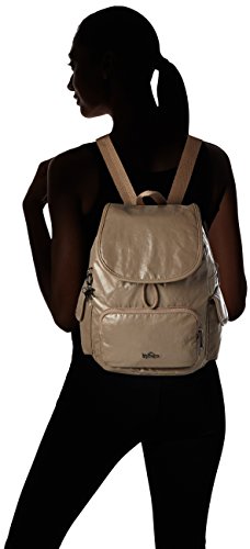 Kipling - City Pack S, Mochilas Mujer, Braun (Lacquer Sand), 27x33.5x19 cm (B x H T)
