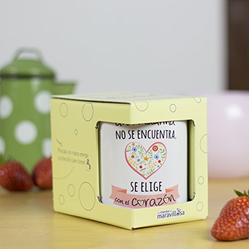 La mente es Maravillosa - Taza con Frase y Dibujo Divertido (Una Madrina no se Encuentra, se Elige con el corazón) Taza Regalo Madrina