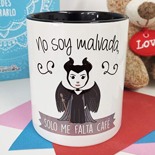 La Mente es Maravillosa - Taza con Frase y dibujo. Regalo original y gracioso (No soy malvada, solo necisito café) Taza película Maléfica
