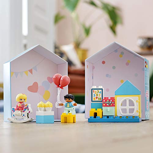 LEGO DUPLO Town - Cuarto de Juegos, Caja con Ladrillos de LEGO para Construir y Desarrollar la Creatividad, Incluye Muñecos para Recrear Escenas Cotidianas, a Partir de 2 Años (10925)