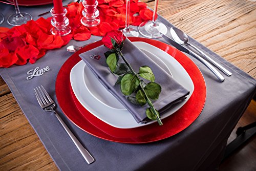 LOVERSpack Romantic Pack Hathor Gris/Rojo - con Este Pack romántico podrás Decorar tu Mesa y sorprender a tu Pareja con una Cena romántica en casa o en un Hotel. ¡Regala Momentos Especiales!