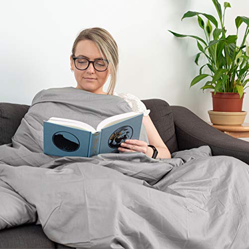 Manta KoaDream con peso para adultos, funda de algodón supersuave y ecológica incluida, tamaño King (150 x 200 cm, 6,8 kg) – contra el insomnio y el estrés para un sueño mejorado