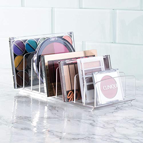 mDesign Bandeja de maquillaje con 9 compartimentos – Organizador de cosméticos vertical para lavabo y tocador – Organizador de maquillaje para ordenar los productos de belleza – transparente
