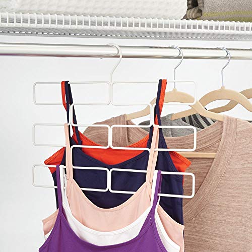 mDesign Compacta percha para pantalones de yoga, leggins, etc. – Organizador de accesorios para armario – Percha organizadora de pantalones con 8 aberturas en alambre de metal – blanco