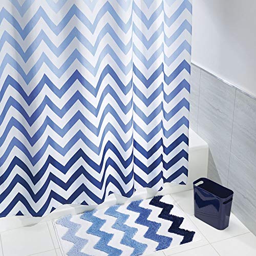 mDesign – Cortina de ducha con estampado de zigzag – Accesorio de baño con medidas perfectas (183 cm x 183 cm) – Cortinas de baño de color azul