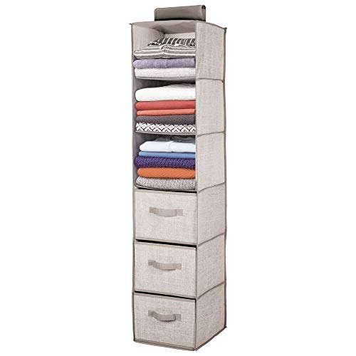 mDesign Organizador de armario colgante de fibra sintética – Práctico colgador de armario con 3 estantes de tela y 3 cajones para dormitorio – Ideal para organizar armarios – gris claro/marrón claro