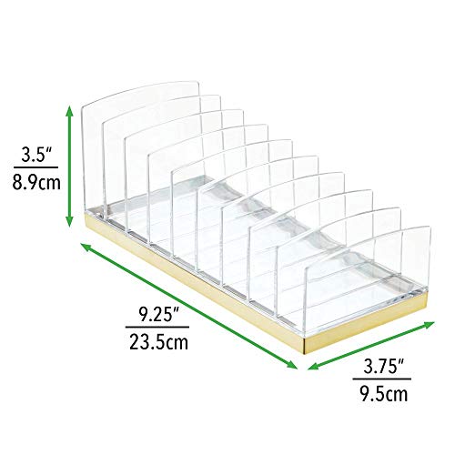 mDesign Organizador de maquillaje en plástico – Clasificador con 9 compartimentos para organizar maquillaje – Bandeja organizadora para lavabo, tocador o armario – transparente/dorado latón