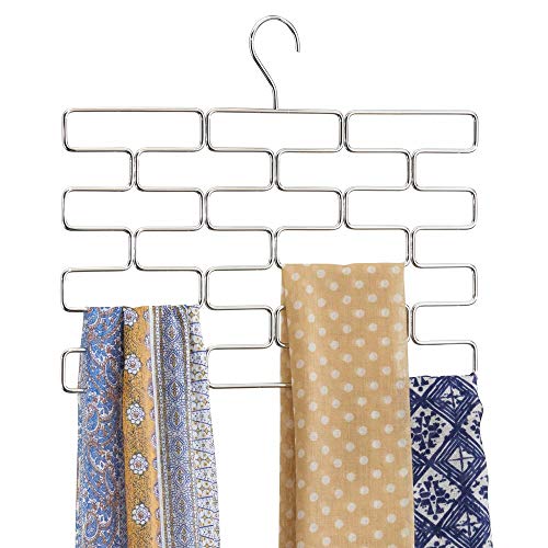mDesign Percha para pañuelos – Colgador de pañuelos, chales, bufandas y fulares con 18 compartimentos – Organizador de accesorios para ahorrar espacio en interiores de armarios – plateado