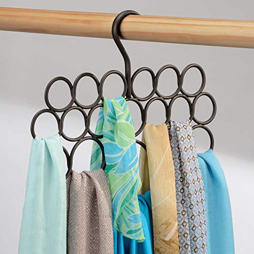 mDesign Percha para pañuelos - Juego de 2 unidades - Organizador de pañuelos, chales, bufandas y más - Organizador de armarios para accesorios con 18 prácticos aros - Color: bronce