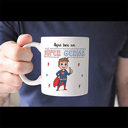 MUGFFINS Taza Hermano (En Catalán) -"Aquí beu un Súper Germà" - Taza Desayuno/Idea Regalo Cumpleaños para Hermanitos. Cerámica 350 mL