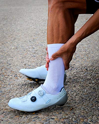 NORTEI Calcetines Blancos para Ciclismo, MTB y Running de Caña Alta para Hombre y Mujer – Absolute White (L-XL (43-46))