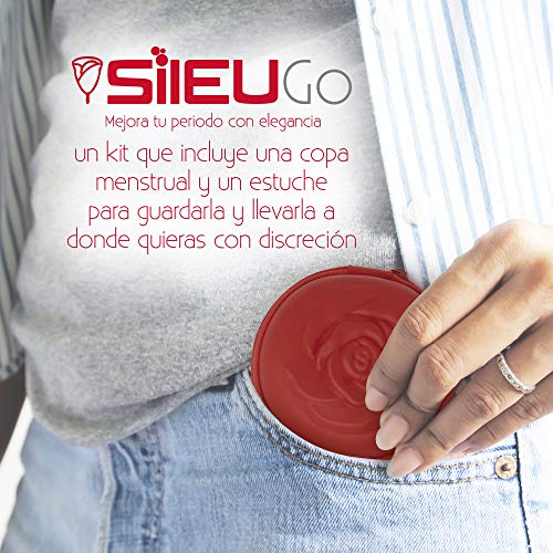 Pack Sileu Go: Copa menstrual Rose - Modelo de iniciación - Alternativa ecológica, natural a tampones y compresas - Talla S, Rojo, Flexibilidad Standard + Estuche de Flor Rojo