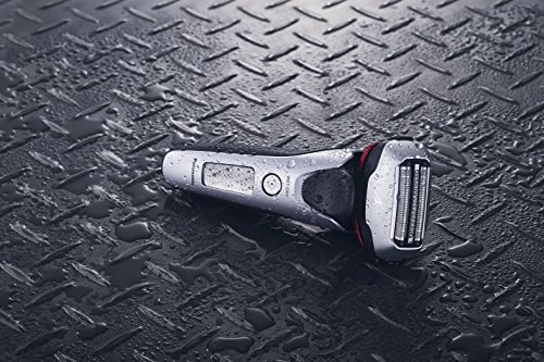 Panasonic ES-LT2N-S811 Afeitadora Inox, Recargable (Versión importada)