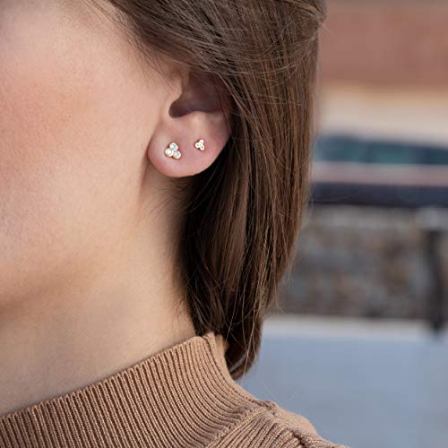 Pendientes pequeños de tuerca, aptos para segundo agujero. Con circonitas. De plata de ley 925 y chapado en oro de 18 quilates. (Chapado en oro)