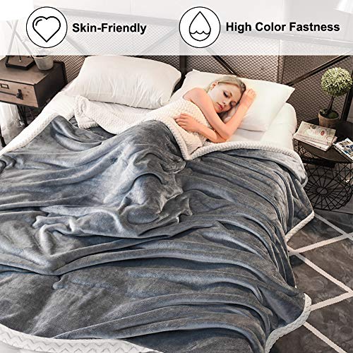 RATEL Manta De Franela Gris 150×200cm, Manta Sofás Mejorada 420GSM, Hecha De100% Microfibre Extra Suave - Fácil De Cuidar- Ligera, Cálida, Cómoda Y Duradera