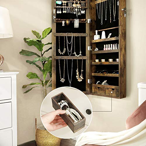 SONGMICS Armario para Joyas, Gabinete con Cerradura de Pared, Organizador de Almacenamiento para Pendiente Collar, con Espejo y Varios Compartimentos, Marrón Rústico JJC93CB
