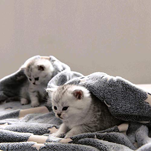 VIVILINEN Mantas Luminosas Que Brillan en la Oscuridad Mantas para Sofás de Felpa de Franela Manta Suave para Cama de Estrellas Lunas Astronautas Manta Cálida para Niños Niñas 127 * 152cm