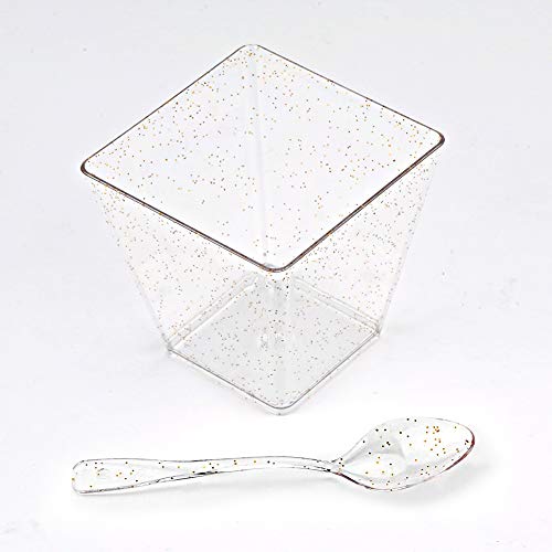 Aitsite 50 Pack Tazas de Postre Plástico con Cucharas Desechables Brillo de Oro Parfait Copas Tasting Appetizer Tazón Cuadrado Mini Shooter Vasos de Postre 100 ml
