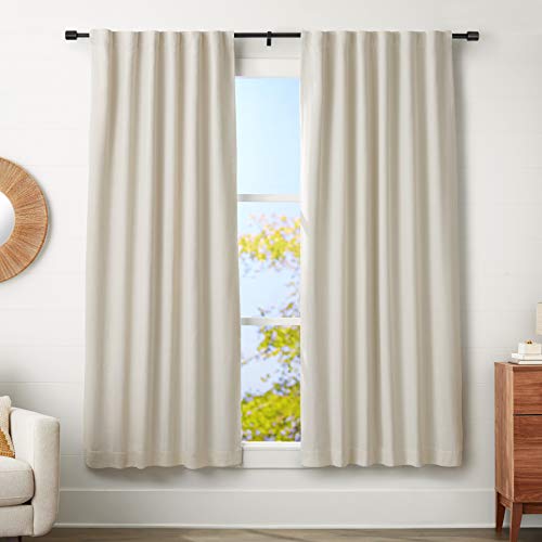 AmazonBasics - Barra para cortinas con remates con tapas, 182-365 cm, Negro