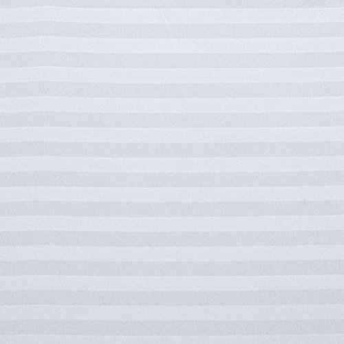 AmazonBasics - Sábana bajera deluxe de microfibra, a rayas, 200 x 200 x 30 cm - Blanco