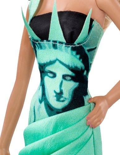 Barbie Mattel - T3772 Muñecas del Mundo Monumento - Estatua de la Libertad