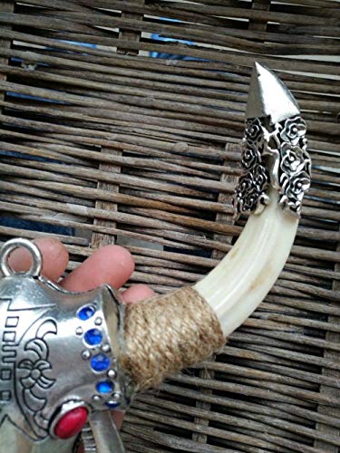 BENGKUI Escultura,Colgante De Amuleto De Diente De Jabalí con Cabeza De Buey De Aleación Incrustada con Dientes De Cerdo Salvaje