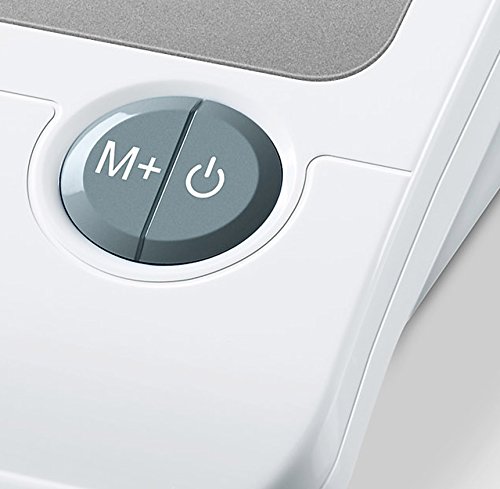 Beurer BM26 - Tensiómetro de brazo, para tomar la presión arterial, con indicador de arritmia, memoria 4 x 30 mediciones, manguito 22-36 cm, color blanco