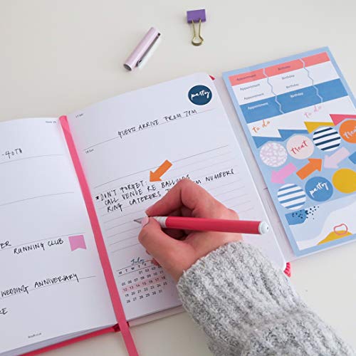 Busy B - Diario Planificador Perfecto (Coral) de enero a diciembre de 2021 - Planificador semanal A5 de piel sintética coral con pegatinas y listas arrancables