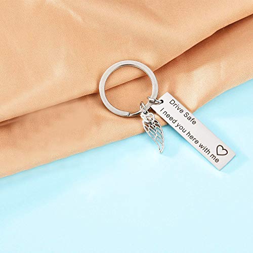 Cálido llavero Regalos para el día de San Valentín: conduzca seguro Lo necesito aquí, conmigo Regalo para mi esposo y mejor amigo para el regalo de cumpleaños Regalo para el día de la conmemoración
