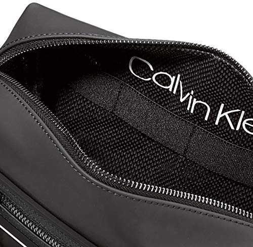 Calvin Klein - Moulded Washbag, Fundas de carnés Hombre, Negro (Black), 0.1x0.1x0.1 cm (W x H L)