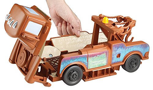 Cars 3- Supertransformación Mater (Mattel FCW05)