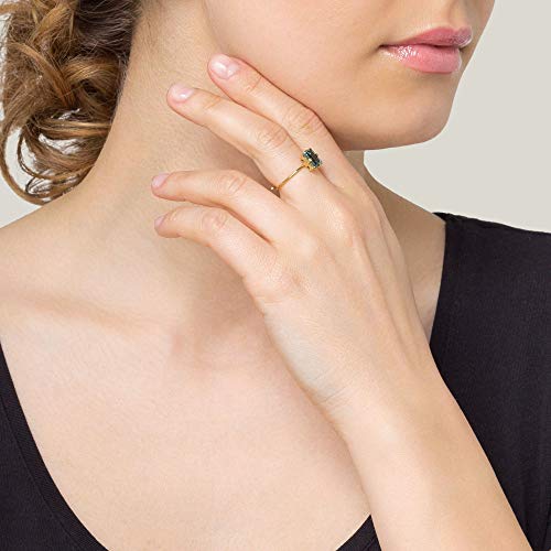 Córdoba Jewels | Sortija en plata de ley 925 bañada en oro con cristales by Swarovski con diseño Rectángulo Jade Swarovski Gold