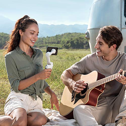 DJI OM 4 - Estabilizador de 3 Ejes para Smartphone, Diseño Magnético, Plegable y Portátil, DynamicZoom, CloneMe, Timelapse, Control Gestual, Modo Spin, Modo Story, Slow Motion, Panorama